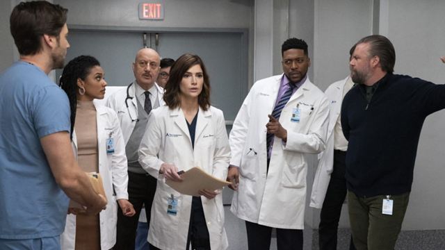 ¿Qué estaban haciendo los médicos protagonistas de 'New Amsterdam' al final de la temporada 3?