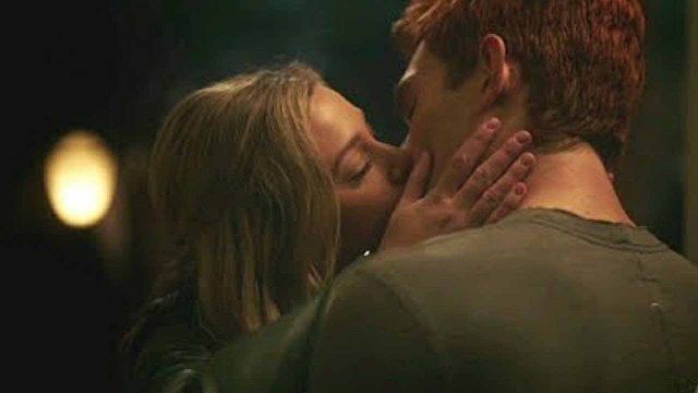 Hay esperanza para Archie y Betty en 'Riverdale': la pareja vuelve a acercarse en la recta final de la temporada 5