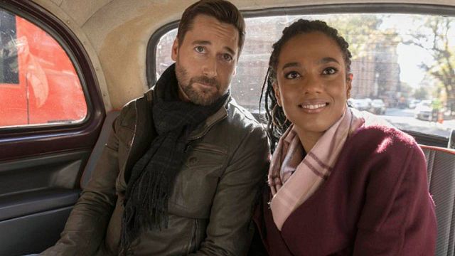 Nuevos conflictos en 'New Amsterdam': Así será la nueva vida de Max y Helen en Londres noticias imagen
