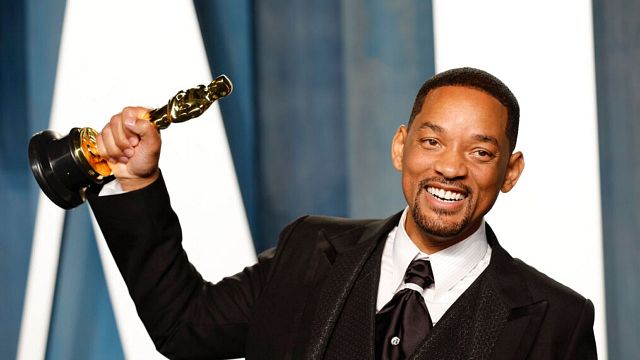 Will Smith renuncia a su puesto en la Academia tras la agresión a Chris Rock: “Estoy desconsolado” noticias imagen