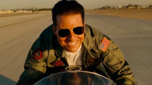 Tom Cruise vuelve a conducir la mejor moto del mundo en 'Top Gun: Maverick': una edición limitada de precio desorbitado que rinde homenaje a la peli de los 80 noticias imagen