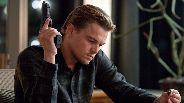 Leonardo DiCaprio está a punto de tirar la toalla con su serie: El director deja el proyecto tras la salida de Keanu Reeves