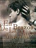 Cartel de En brazos de la mujer madura