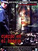 Cartel de Cuerpo en el bosque
