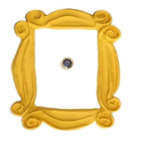 Marco de la mirilla para la puerta de Rachel y Monica