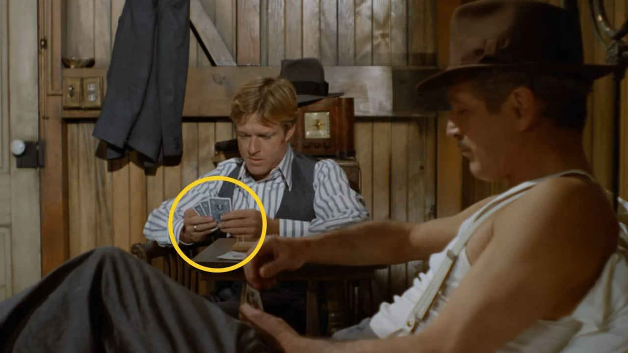 Pausa 'El golpe' en 1 hora y 46 minutos y mira bien la mano de Robert Redford en ese mismo instante