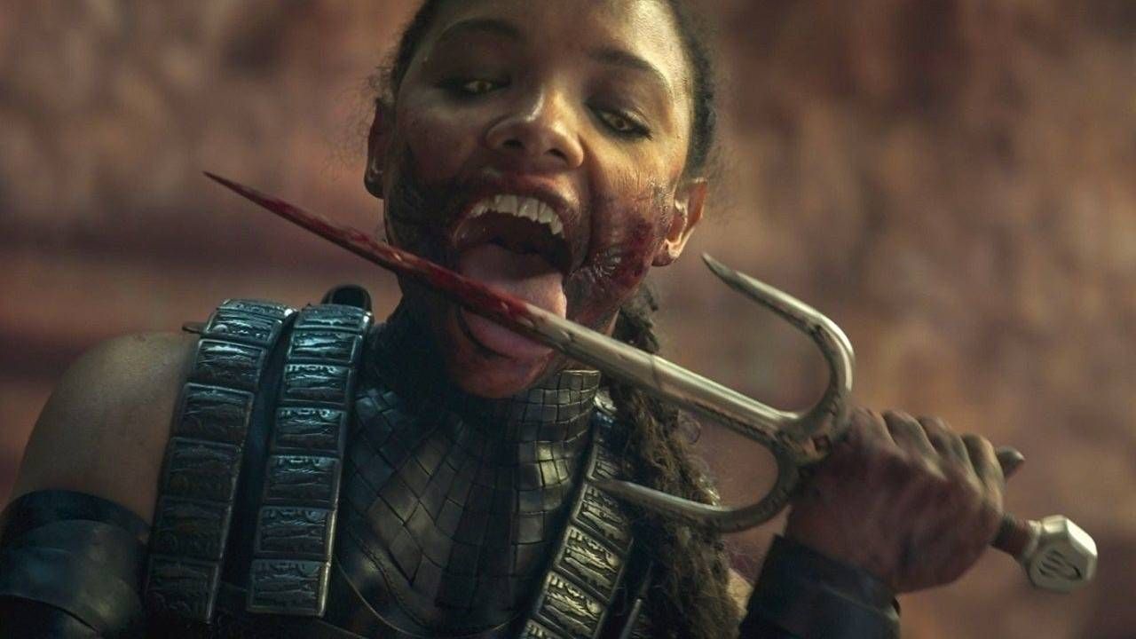 Sisi Stringer como Mileena en 'Mortal Kombat'