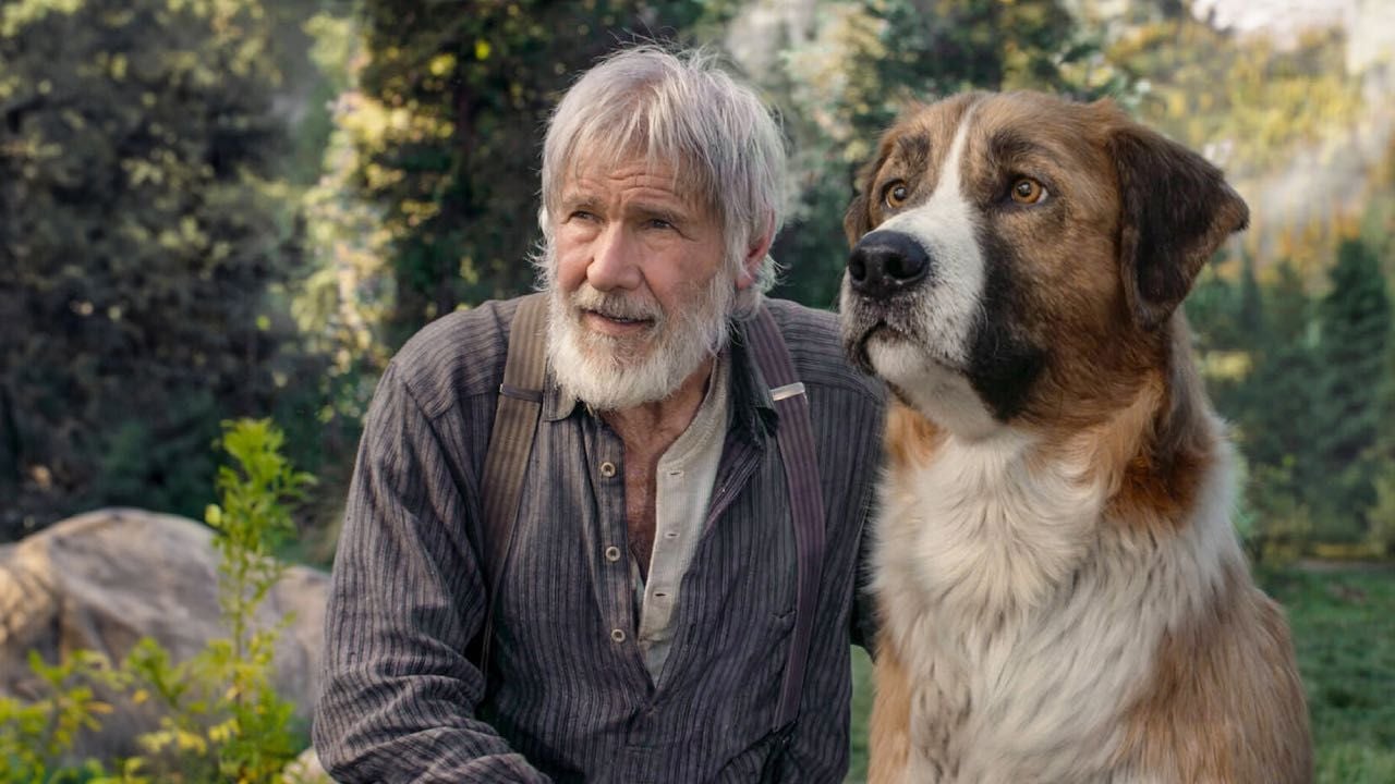 Harrison Ford junto a Buck en 'La llamada de lo salvaje'