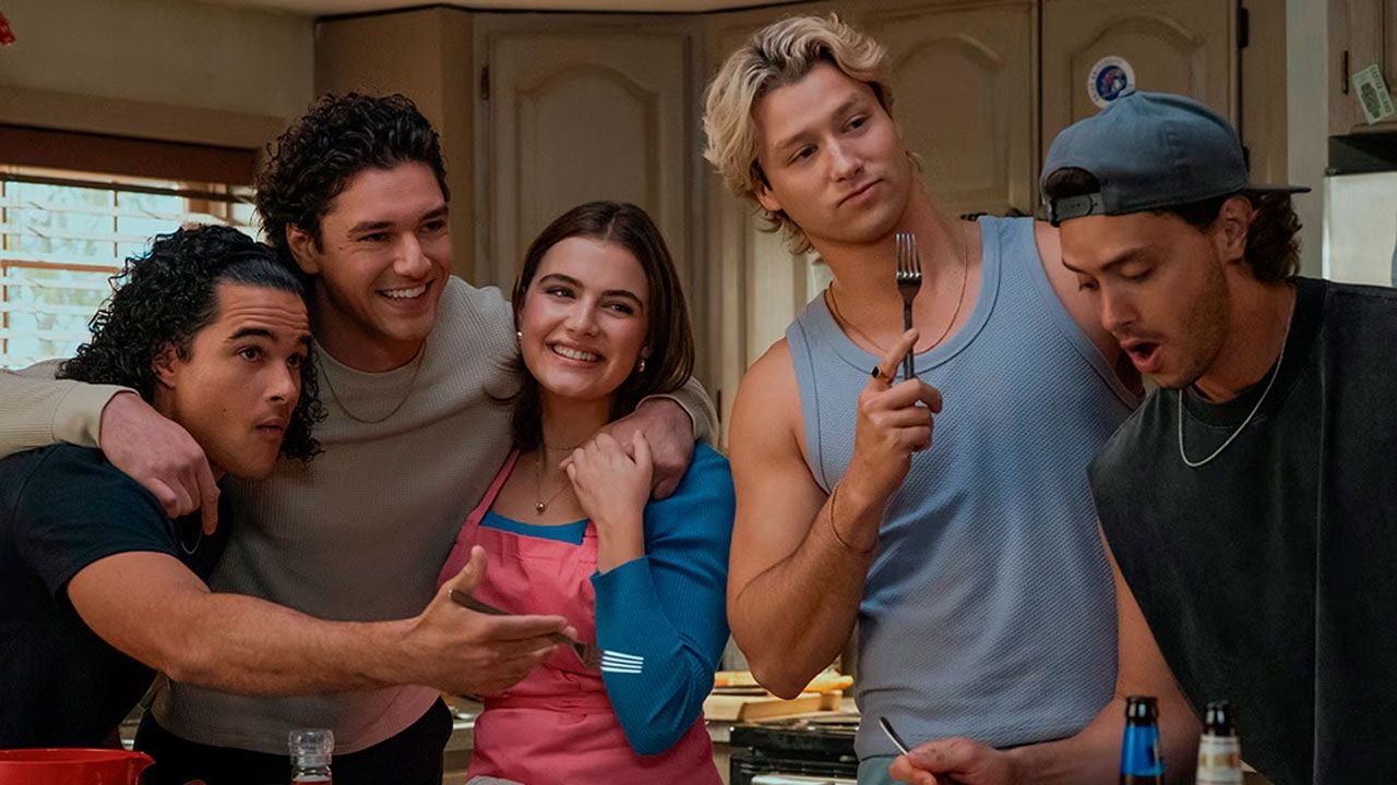 'Off Campus' sigue la misa fórmula que 'Los Bridgerton': Confirmada la pareja protagonista para la temporada 2