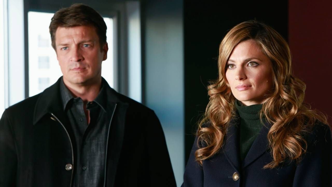 Nathan Fillion y Stana Katic en 'Castle'