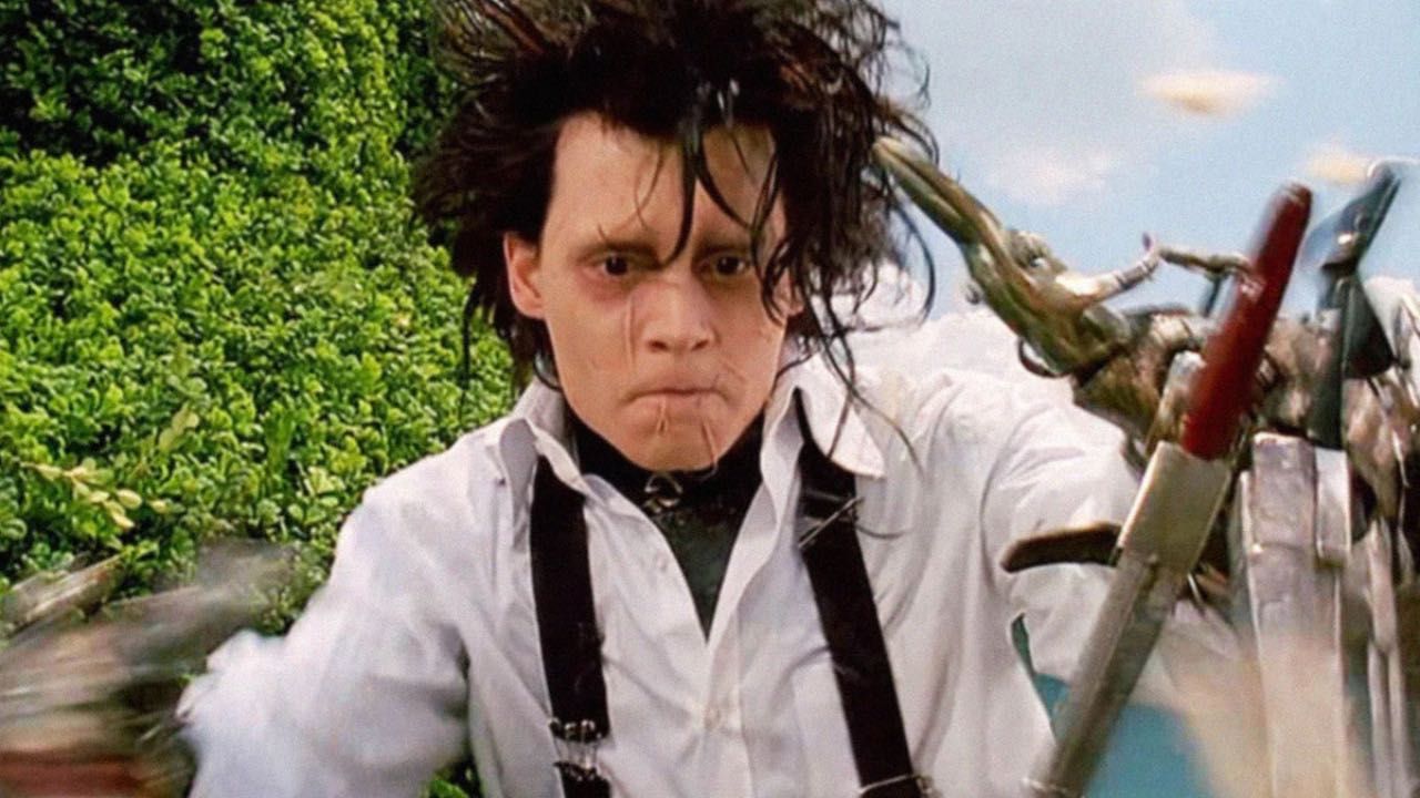 Johnny Depp como Eduardo Manostijeras