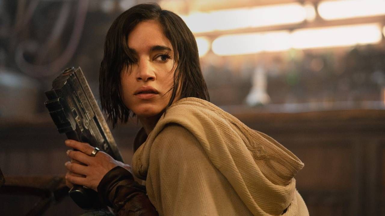 Sofia Boutella como Kora, en  la protagonista de 'Rebel Moon'.