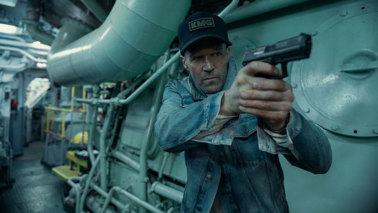 Si vas a ver 'El Motín' no es por su excelente trama, pero ni Jason Statham podría hacernos ignorar este agujero de guion