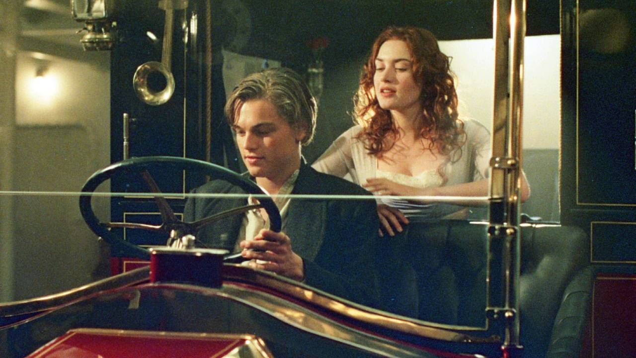 Leonardo DiCaprio y Kate Winslet en 'Titanic'