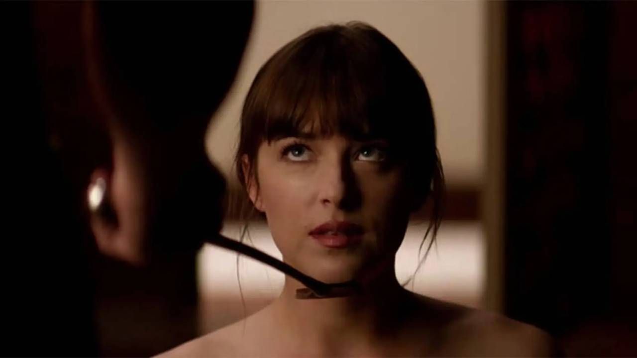 Dakota Johnson como Anastasia Steele