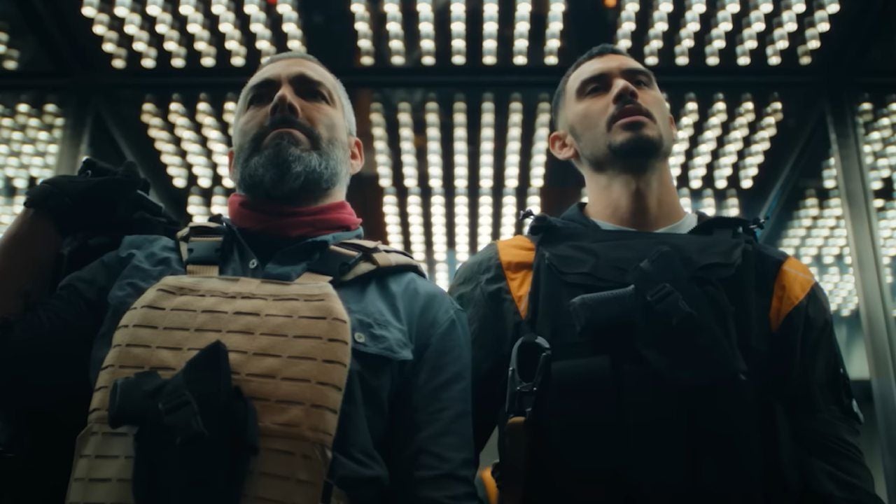 La crítica dicta sentencia con esta película de acción mexicana recién estrenada: "un panorama esperanzador de lo que México puede lograr"