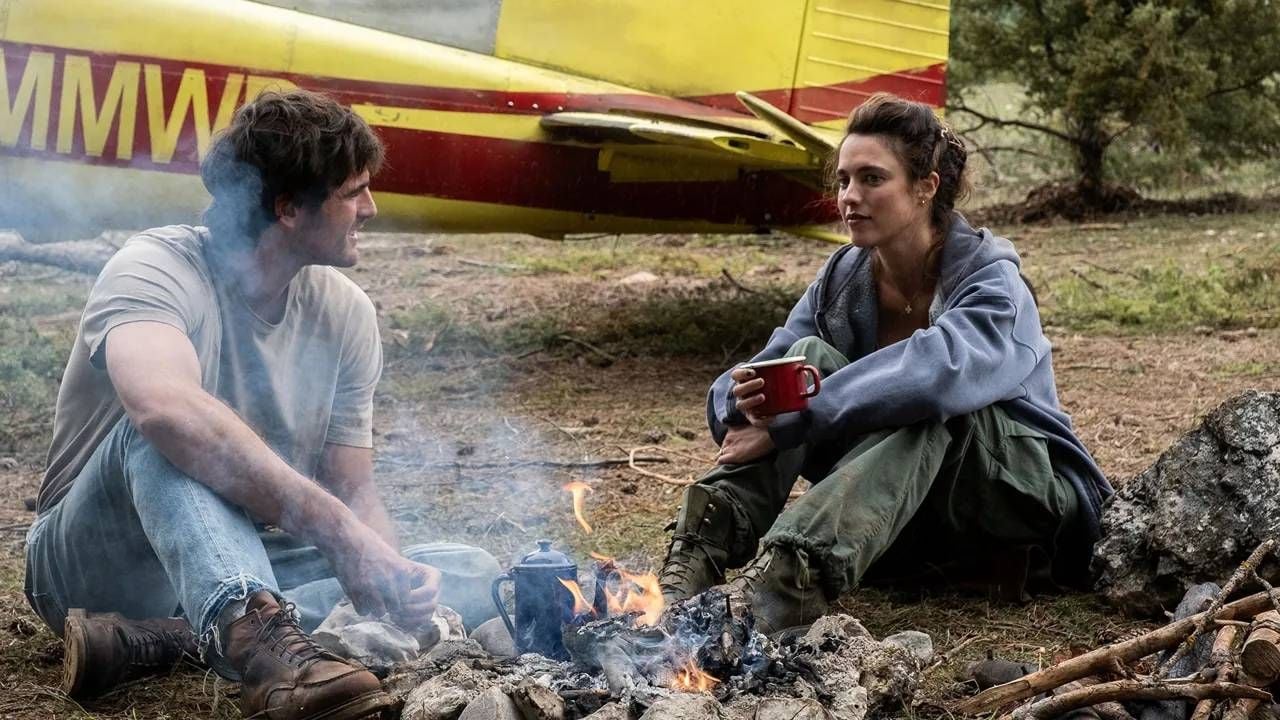 Jacob Elordi y Margaret Qualley en 'La constelación del perro'