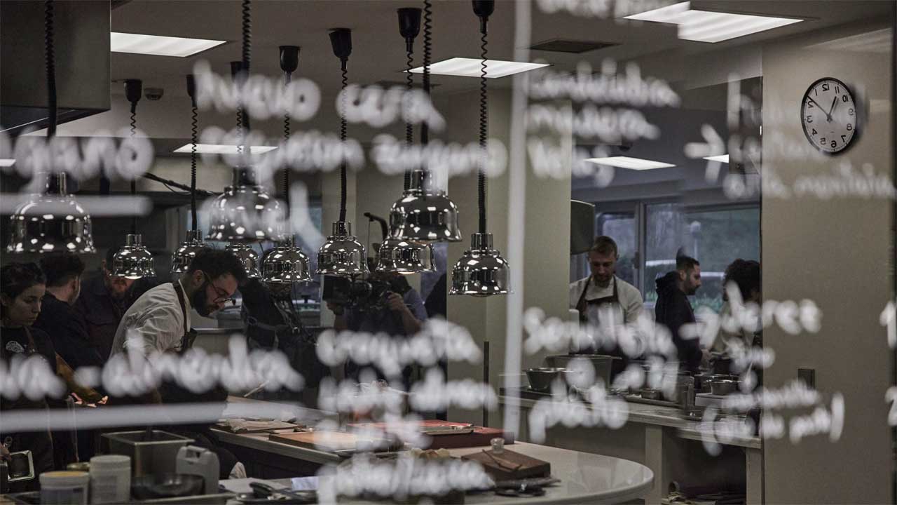 'Mugaritz. Sin pan ni postre', el documental de Paco Plaza que respira el mismo espíritu que la experiencia del restaurante