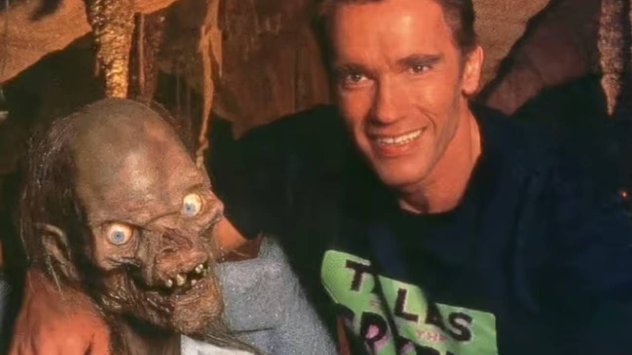 Arnold Schwarzenegger en una imagen detrás de las cámaras de 'Historias de la cripta'