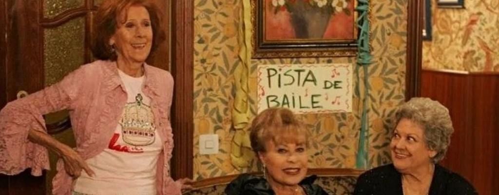 Los hermanos Caballero están perdiendo una oportunidad de oro: He visto la precuela teatral de 'Aquí no hay quien viva' y es una delicia para los fans