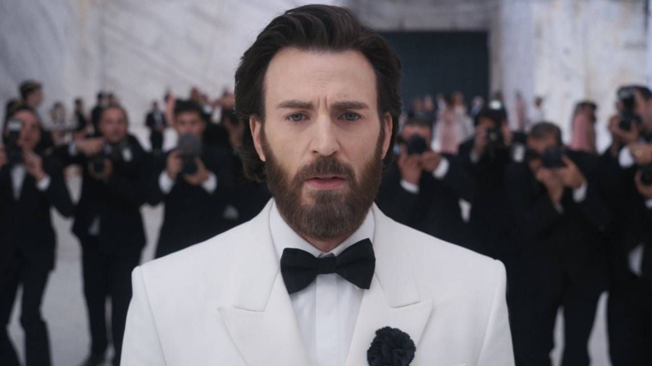 Chris Evans en una escena de la película 'Sacrifice' de Romain Gavras, donde interpreta a Mike Tyler, una estrella de cine en decadencia.
