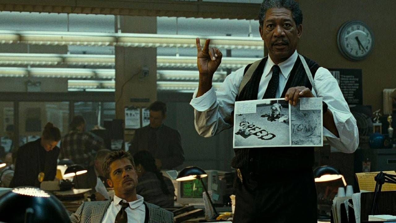 Brad Pitt y Morgan Freeman en 'Seven'