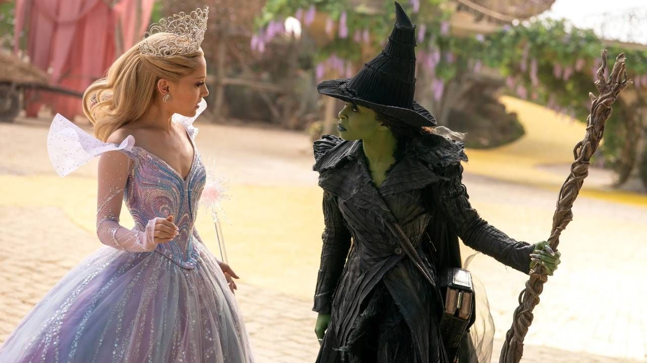 Ariana Grande y Cynthia Erivo como Glinda y Elphaba en 'Wicked: Parte 2'