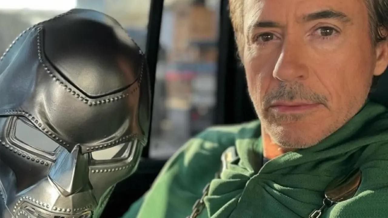 Robert Downey Jr. anunciando su regreso a Marvel