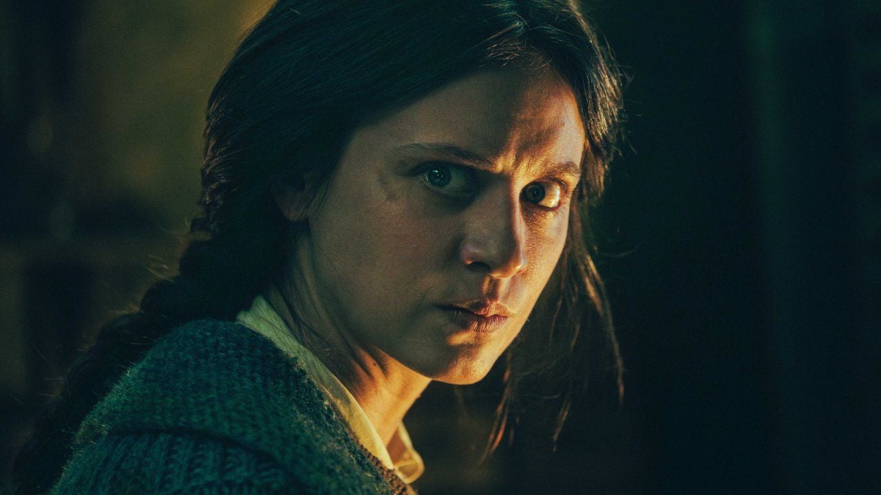 ¿Qué esconden las paredes de 'El nido'? Tráiler en exclusiva del thriller minimalista que promete helarte la sangre