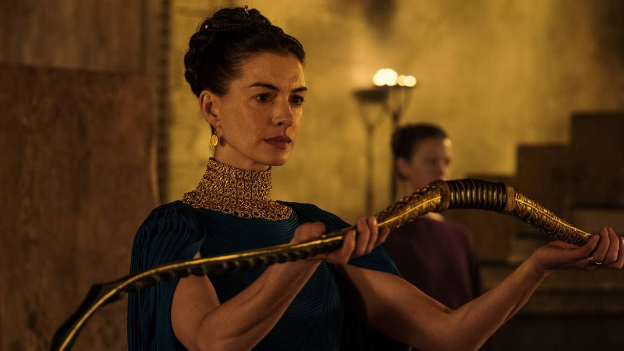 Anne Hathaway, protagonista de 'La Odisea': "Si Penélope y Ulises vivieran en la actualidad, serían de esas parejas que van en moto juntas"