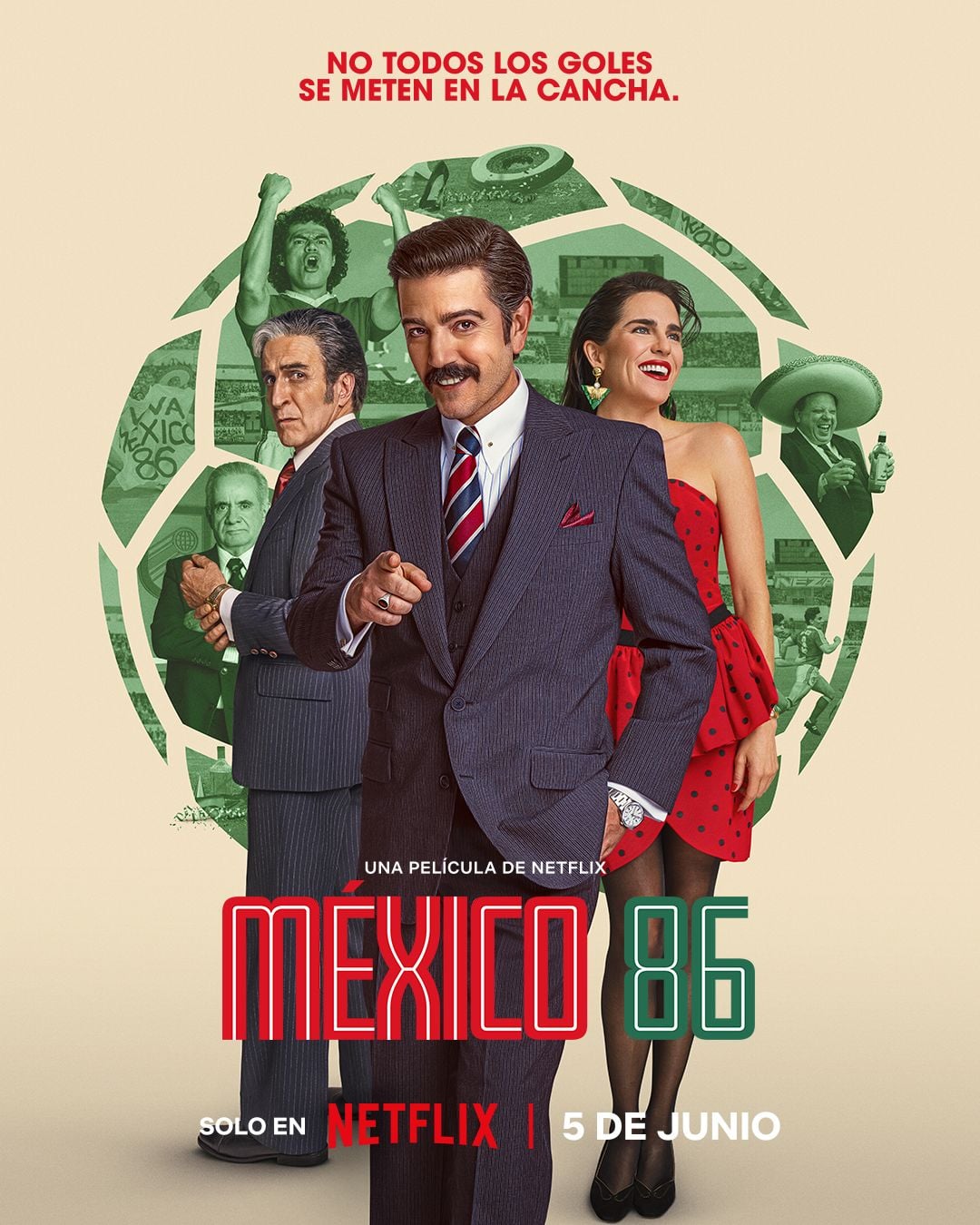 Diego Luna y Karla Souza en la película México 86