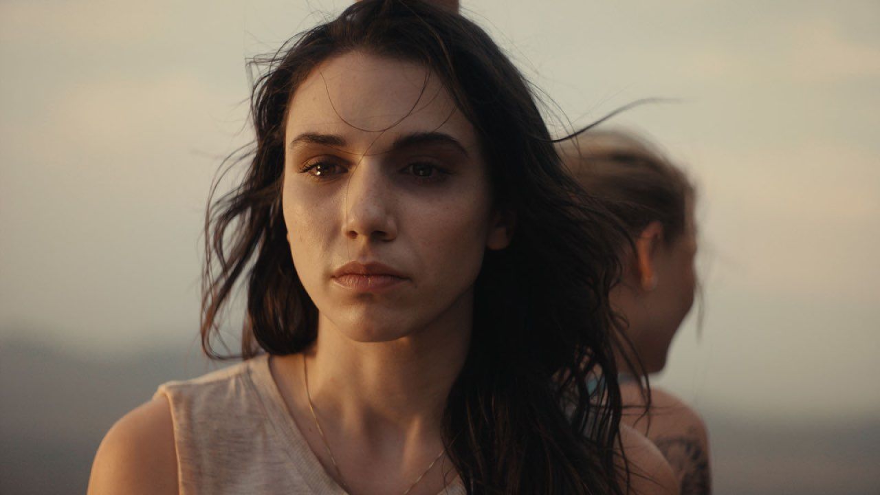 Grace Caroline Currey en 'Fall'