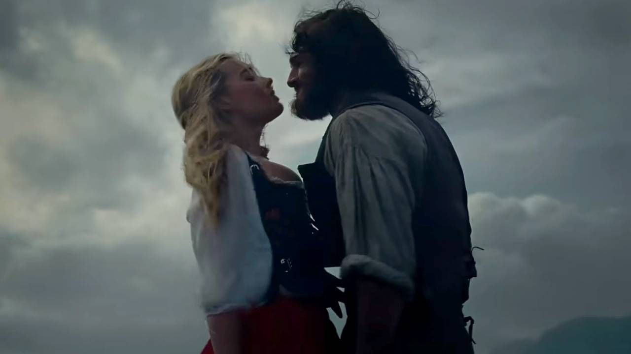 Margot Robbie y Jacob Elordi en 'Cumbres Borrascosas'