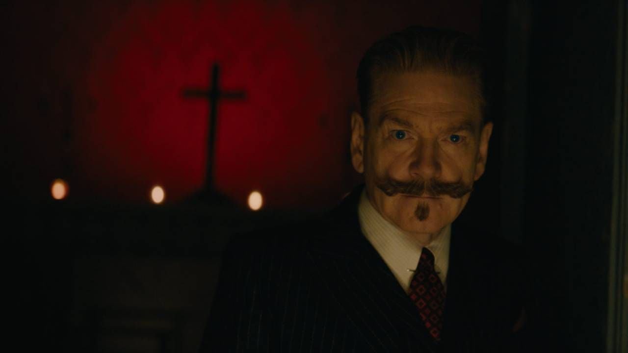 Kenneth Branagh como Hércules Poirot en 'Misterio en Venecia'