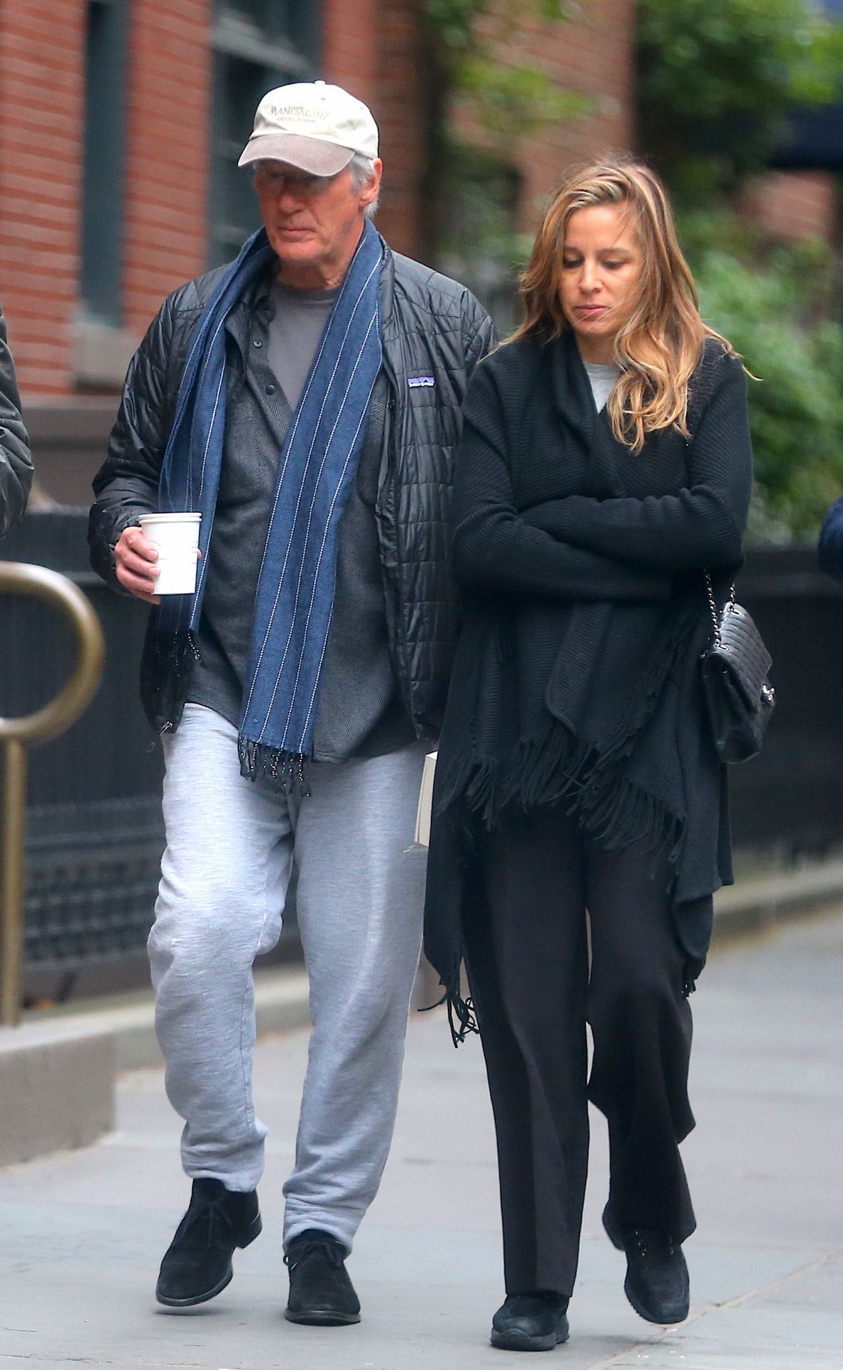 La pareja paseando en Nueva York en 2019.