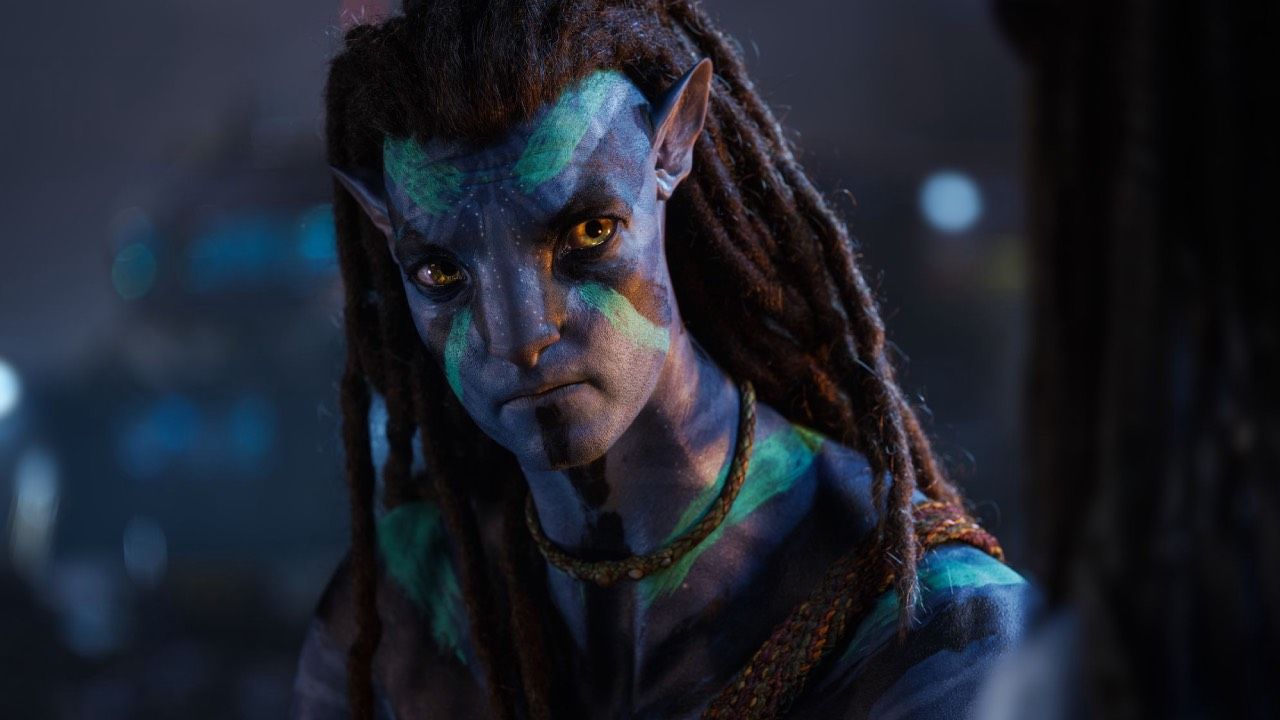 Sam Worthington como Jake Sully en 'Avatar: El sentido del agua'