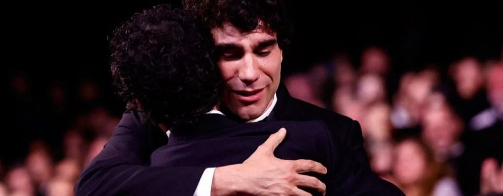 Javier Ambrossi: "A todos los que piensan que vamos a retroceder en nuestra lucha, tengo malas noticias"