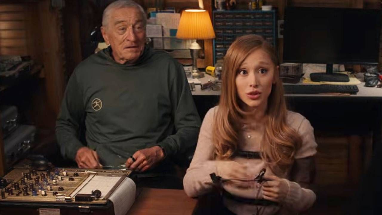 Robert De Niro y Ariana Grande en 'Ahora los suegros son ellos'