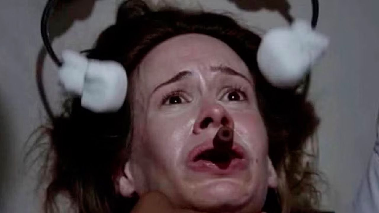 "Van a tener que sacarme de aquí a rastras": acaba de cumplir 15 años, pero esta serie de terror aún rompe récords y acaba de asegurar su futuro
