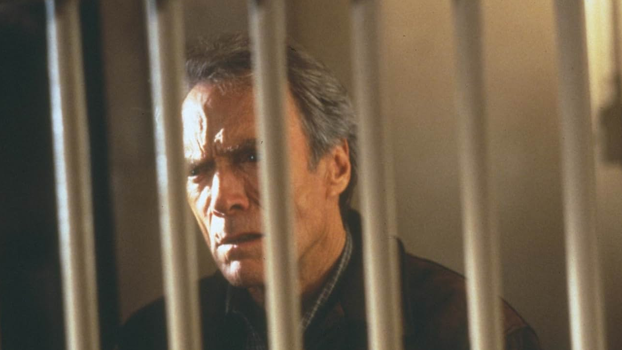 Últimos 2 días para ver en Netflix uno de los ‘thrillers’ infravalorados de Clint Eastwood que fracasó injustamente