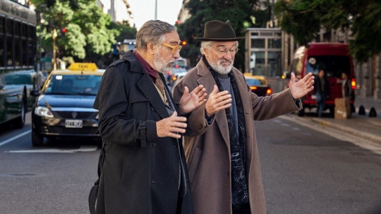 Luis Brandon y Robert De Niro en 'Nada'.