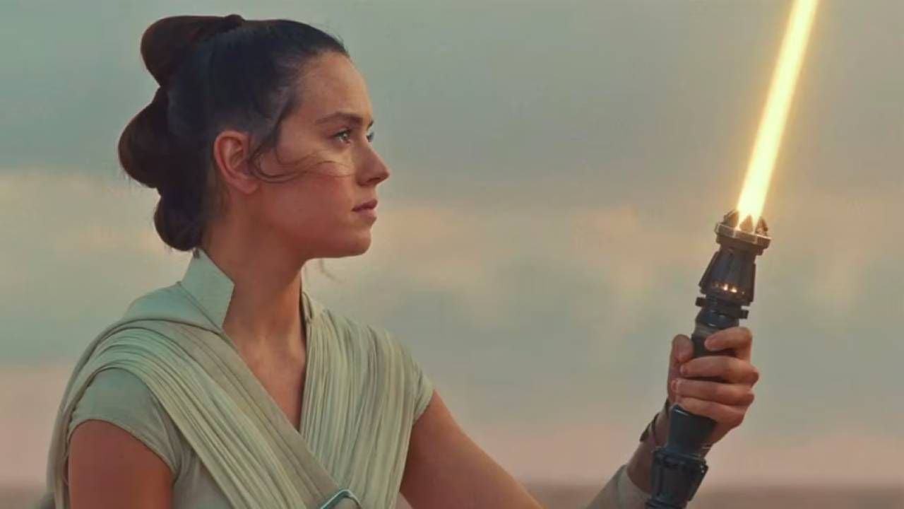 Daisy Ridley como Rey