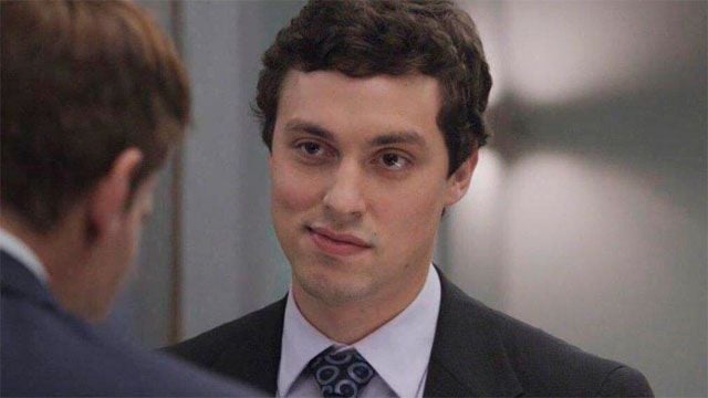 John Francis Daley en Bones
