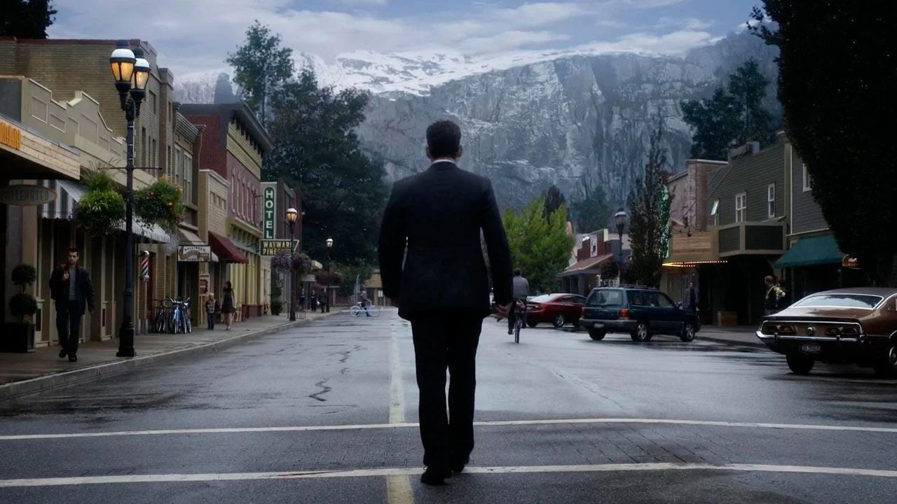Si te gusta 'From', esta serie de ciencia ficción tiene el mismo tipo de terror y misterio en un pueblo: por fin está en 'streaming' tras años desaparecida
