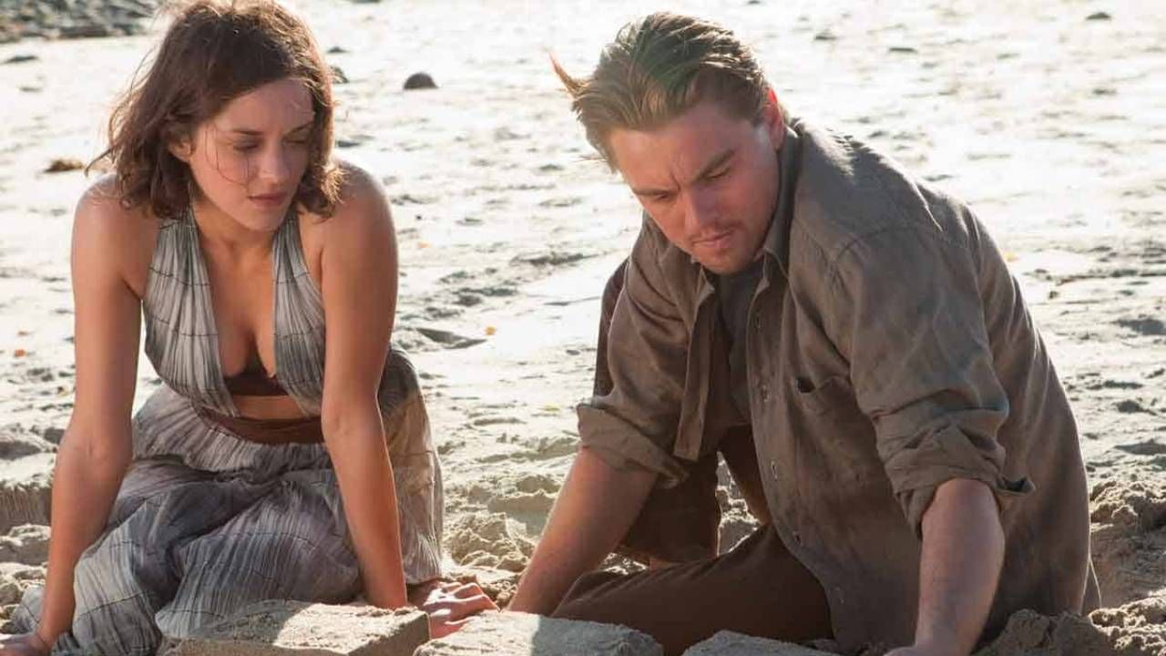 Marion Cotillard como Mal y Leonardo DiCaprio como Cobb en 'Origen'