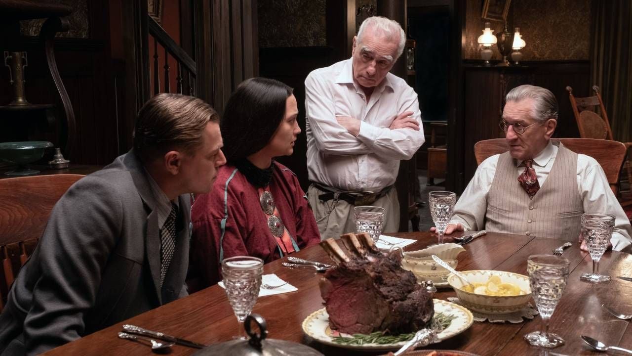 Leonardo DiCaprio, Lily Gladstone y Robert De Niro junto a Martin Scorsese durante el rodaje de 'Los asesinos de la luna'