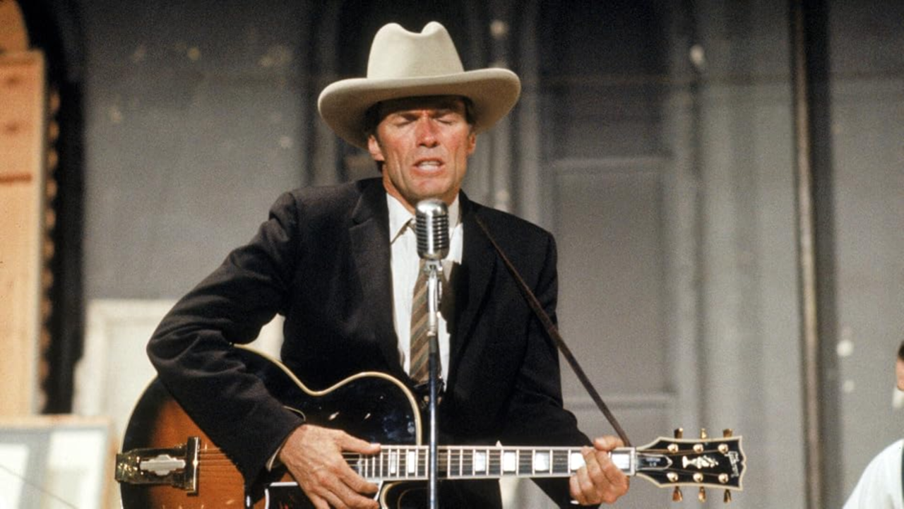 Clint Eastwood no triunfó en todo lo que se propuso y tuvo una carrera que prefiere olvidar: “Ese no soy yo”