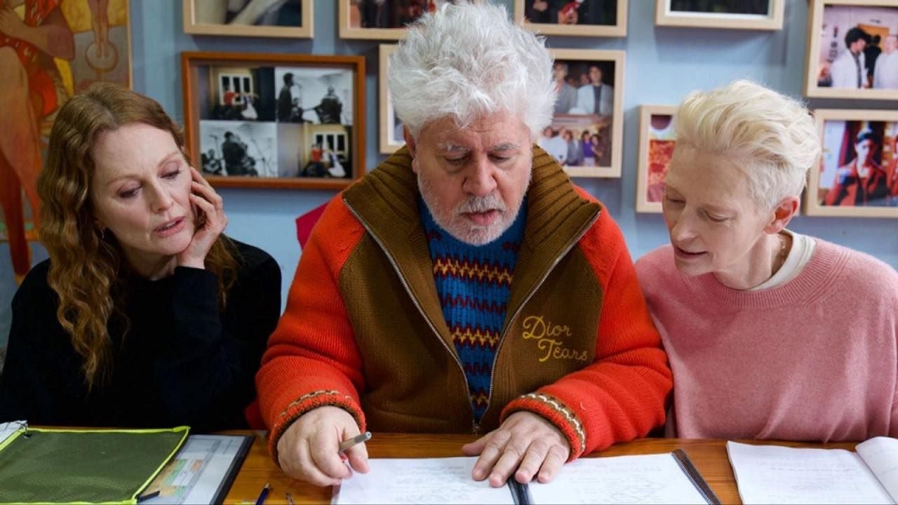 Julianne Moore, Pedro Almodóvar y Tilda Swinton