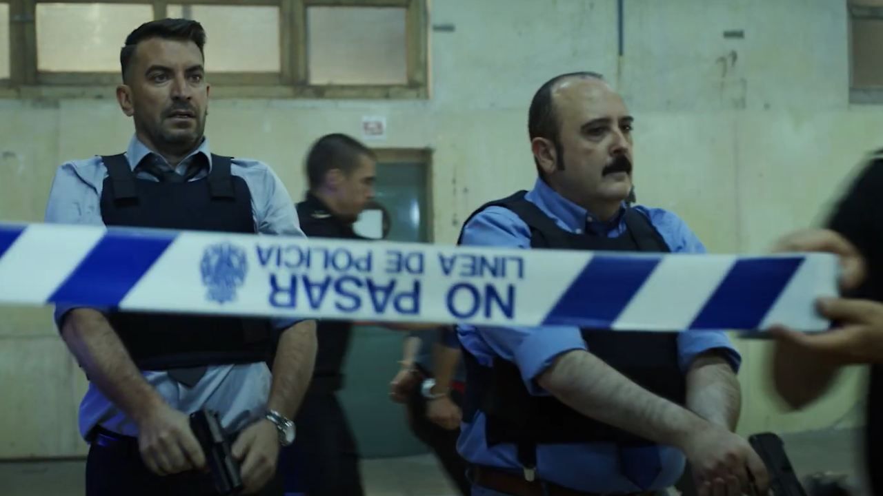 Si te gusta 'Machos alfa', tienes que ver esta miniserie española de 6 ...