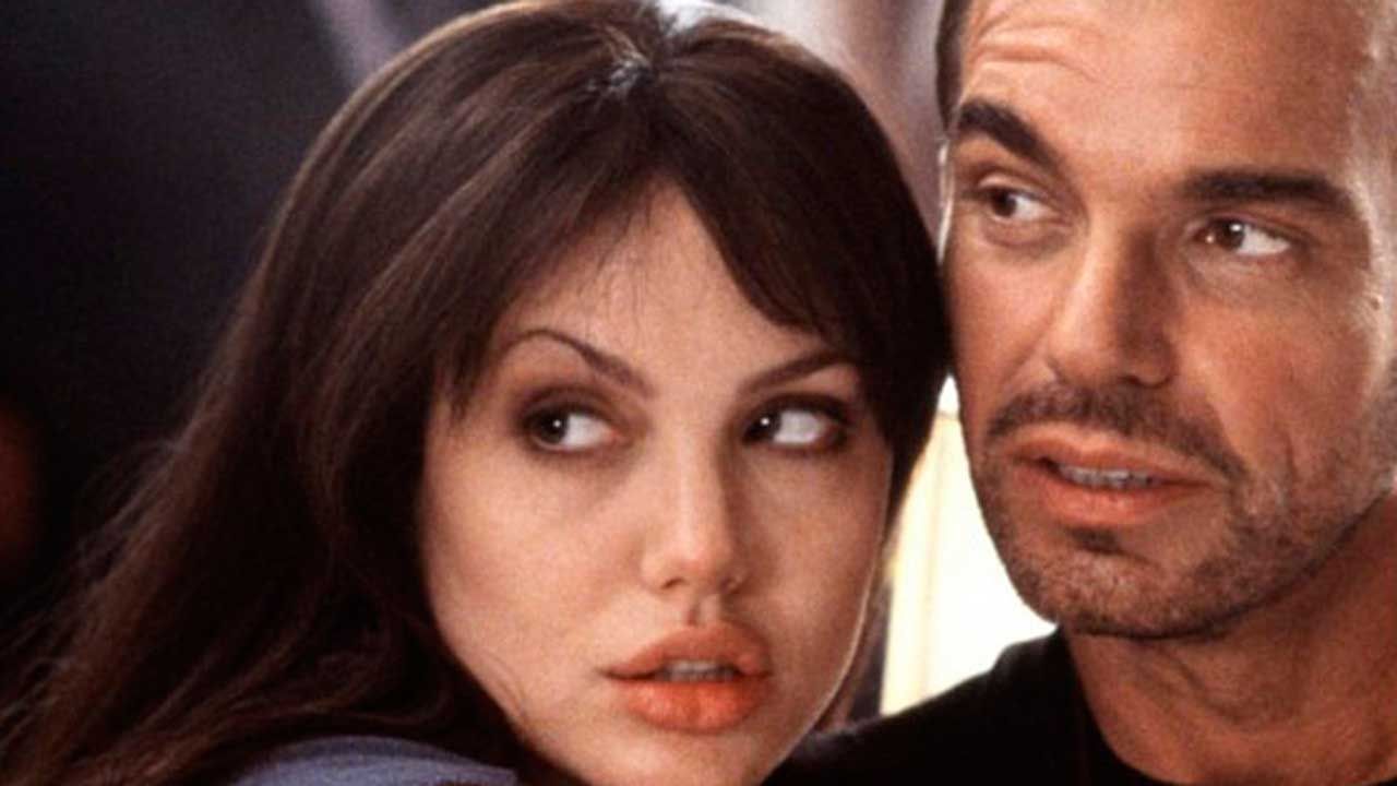 Billy Bob Thornton cree que el asunto del collar con viales de sangre junto a Angelina Jolie se sacó de contexto: “Literalmente era una gota de sangre”